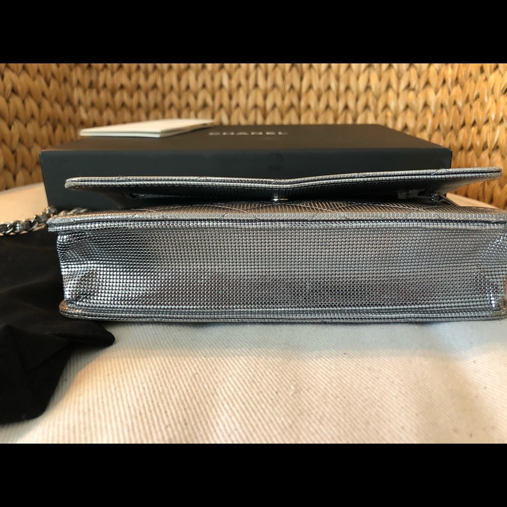 AUTHENTIC!!!  CHANEL QUILTED WALLET ON A CHAIN - Picture 8 of 14
